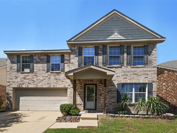 10636  Highland Ridge Road , Fort Worth Texas 76108