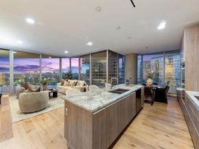 3130 N Harwood Street  804, Dallas Texas 75201