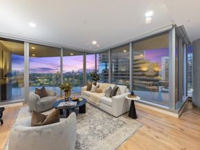 3130 N Harwood Street  804, Dallas Texas 75201