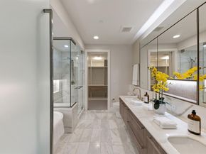 3130 N Harwood Street  804, Dallas Texas 75201