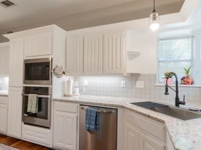 2416  Hedgeapple Drive , Arlington Texas 76001