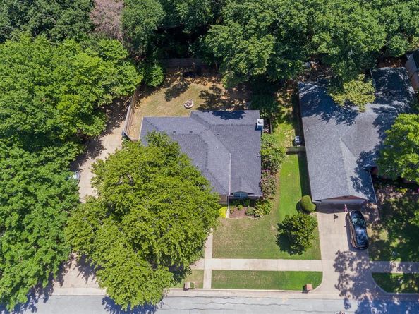 2416  Hedgeapple Drive , Arlington Texas 76001