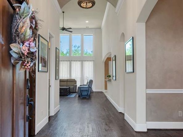 10500  Estancia Court , Fort Worth Texas 76108