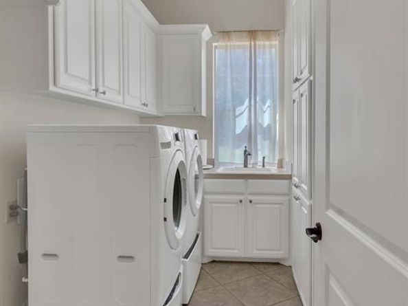 10500  Estancia Court , Fort Worth Texas 76108