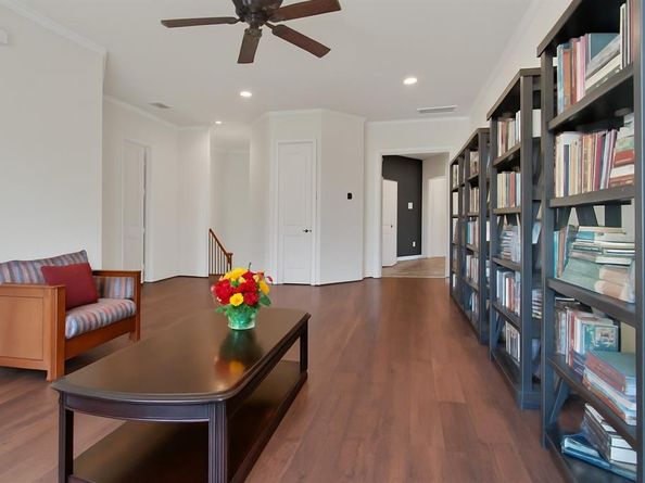 10500  Estancia Court , Fort Worth Texas 76108