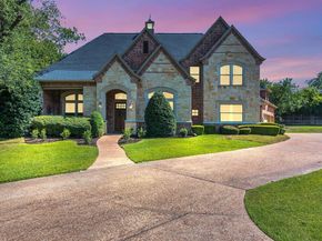 10500  Estancia Court , Fort Worth Texas 76108
