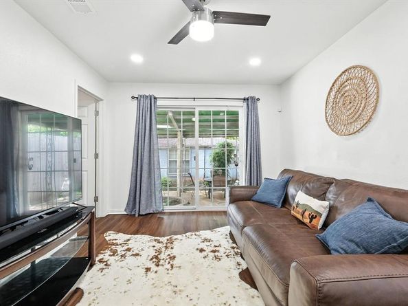 5111  Stoneleigh Avenue , Dallas Texas 75235