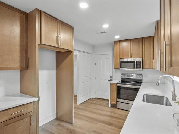 2647  Kellogg Avenue , Dallas Texas 75216