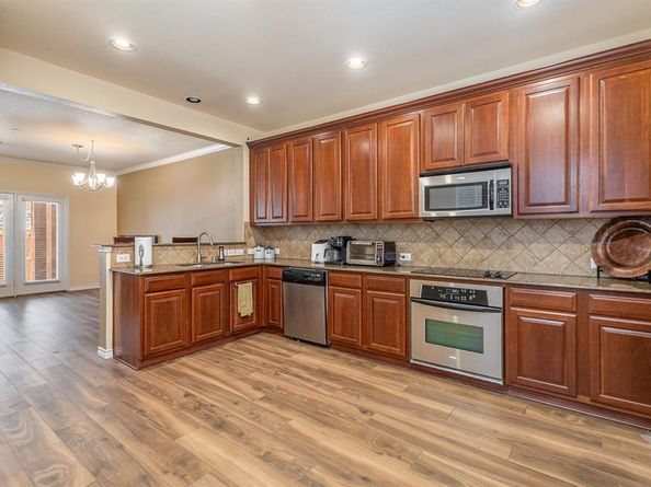 6321  Cedar Falls Drive , The Colony Texas 75056