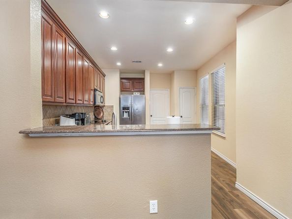 6321  Cedar Falls Drive , The Colony Texas 75056