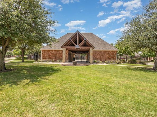 6321  Cedar Falls Drive , The Colony Texas 75056