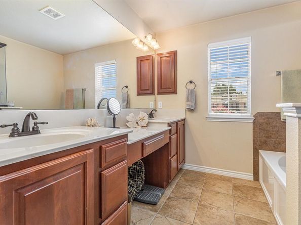 6321  Cedar Falls Drive , The Colony Texas 75056