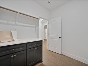 1700 S Hughes Street , Fort Worth Texas 76105
