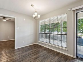 2505  Wedglea Drive  209, Dallas Texas 75211