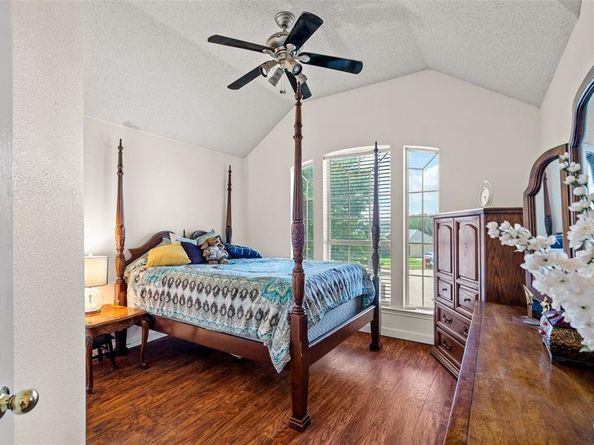 504  Cherry Tree Court , Saginaw Texas 76179