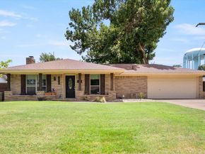 4904  Fall River Drive , Fort Worth Texas 76103