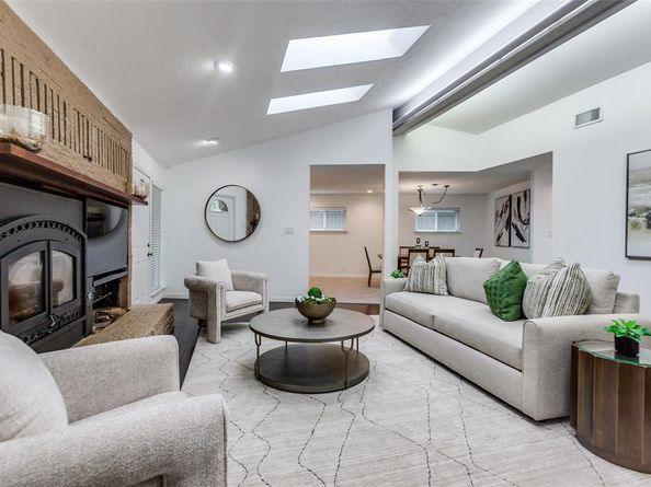 920  Blue Lake Circle , Richardson Texas 75080