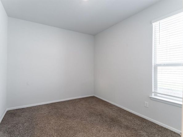 9712  Cherryville Road , Fort Worth Texas 76108