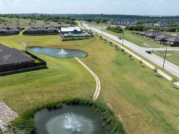 9712  Cherryville Road , Fort Worth Texas 76108