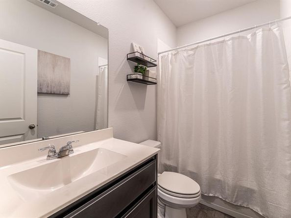 9712  Cherryville Road , Fort Worth Texas 76108