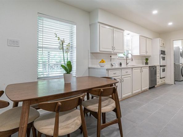 8811  Rolling Rock Lane , Dallas Texas 75238