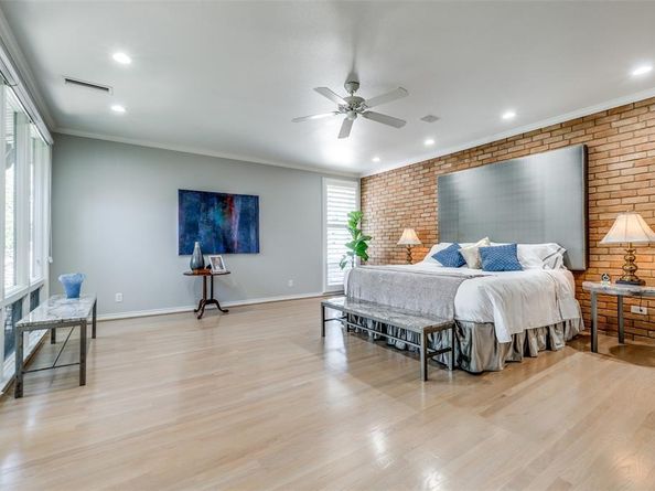 5866  Farquhar Lane , Dallas Texas 75209