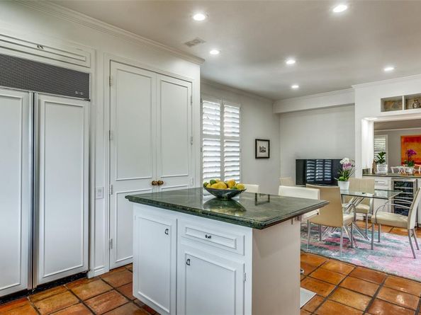 5866  Farquhar Lane , Dallas Texas 75209