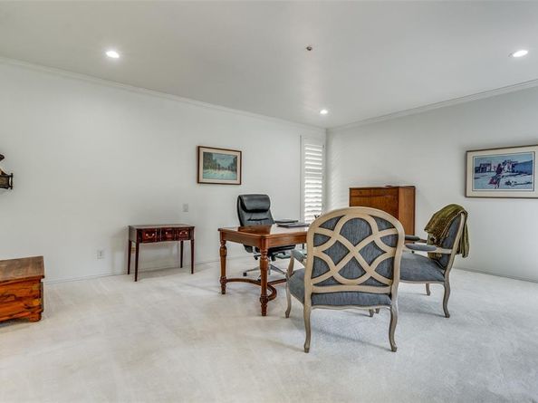 5866  Farquhar Lane , Dallas Texas 75209