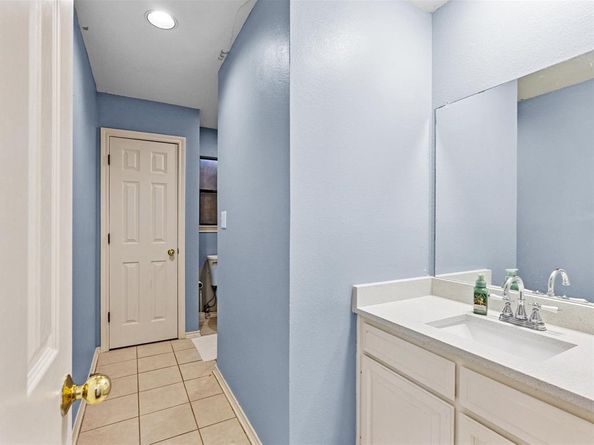10186  Meadowcrest Drive , Benbrook Texas 76126