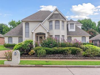 10186  Meadowcrest Drive 