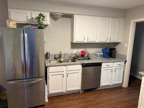 429  Ten Mile Drive , DeSoto Texas 75115