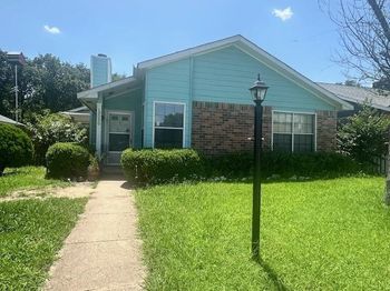 13020  Vida Lane 