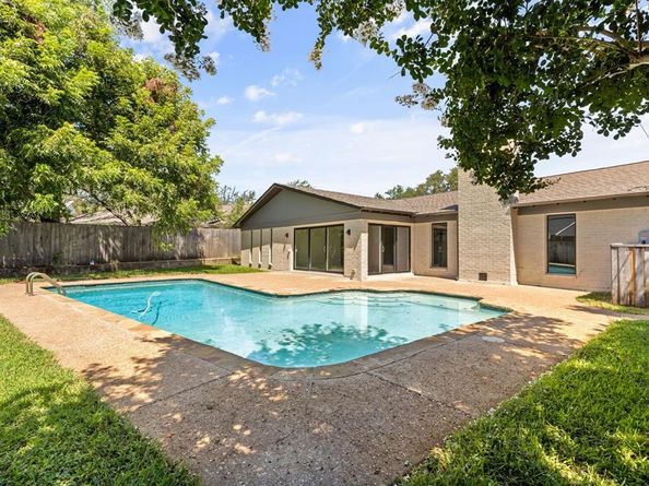 3757  Arroyo Road , Fort Worth Texas 76109