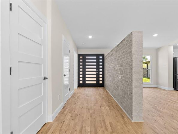 3757  Arroyo Road , Fort Worth Texas 76109