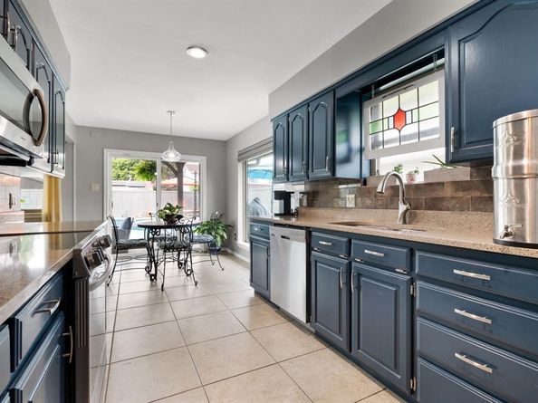 1913  J J Pearce Drive , Richardson Texas 75081