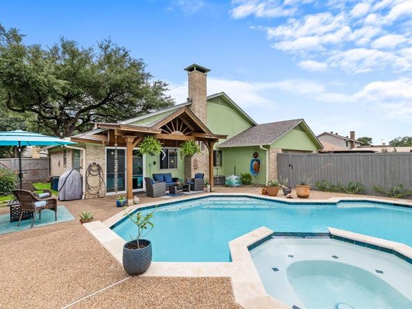 1913  J J Pearce Drive , Richardson Texas 75081