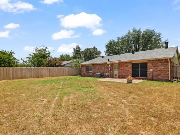5529  Gates Drive , The Colony Texas 75056