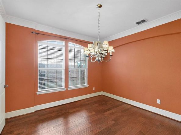 1343  Valley Vista Drive , Irving Texas 75063