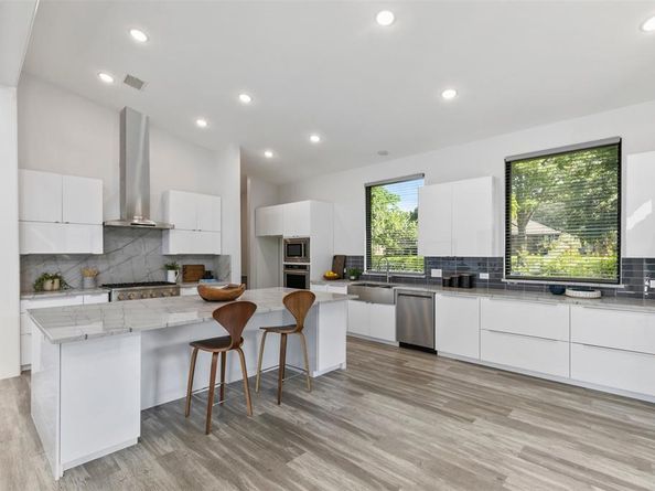 2101  Champion Court , Richardson Texas 75082