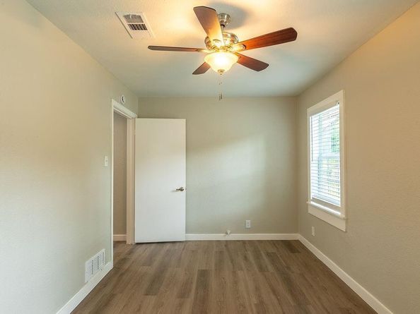 6633  Racine Drive , Dallas Texas 75232