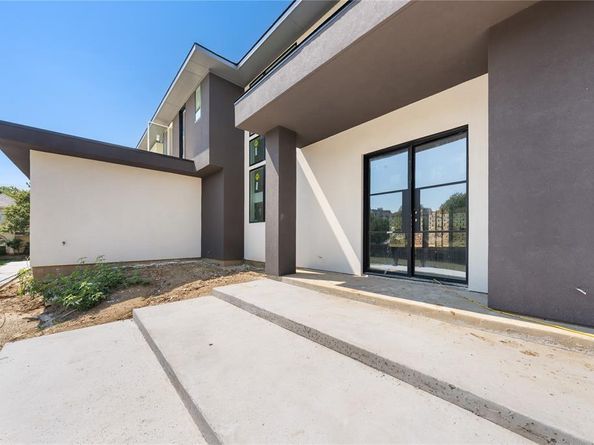 6301  Tiffany Oaks Lane , Arlington Texas 76016