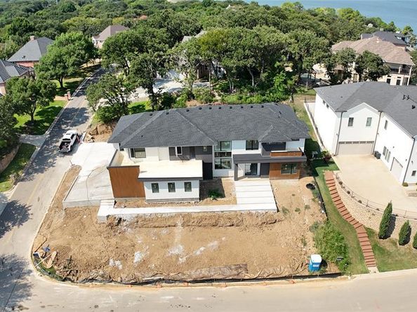 6301  Tiffany Oaks Lane , Arlington Texas 76016