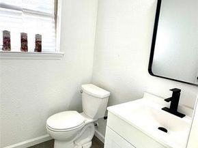 809  milky Way , Garland Texas 75040
