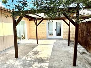 809  milky Way , Garland Texas 75040