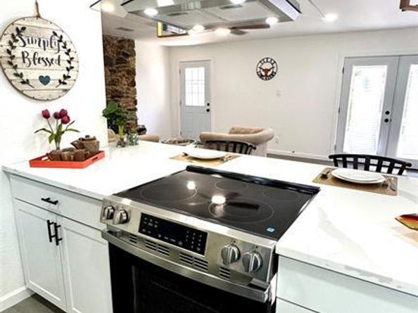 809  milky Way , Garland Texas 75040