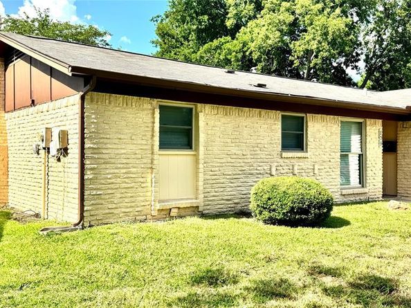 809  milky Way , Garland Texas 75040