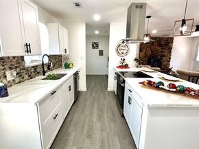 809  milky Way , Garland Texas 75040