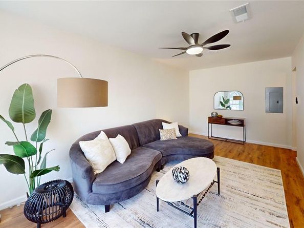 245 N Nachita Drive , Dallas Texas 75217