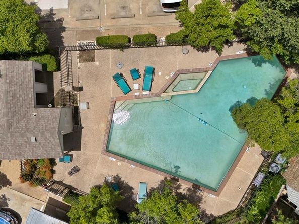 7340  Skillman Street  1106, Dallas Texas 75231