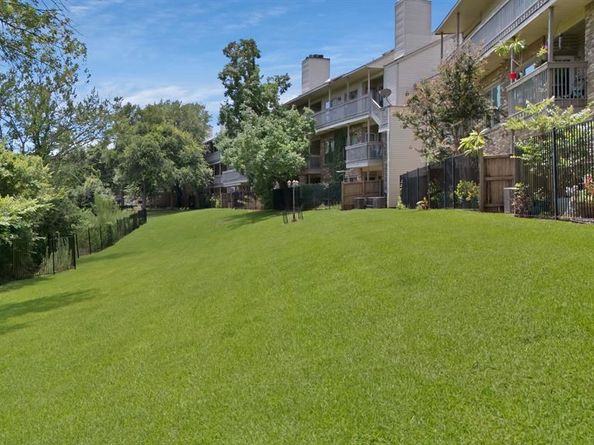 7340  Skillman Street  1106, Dallas Texas 75231